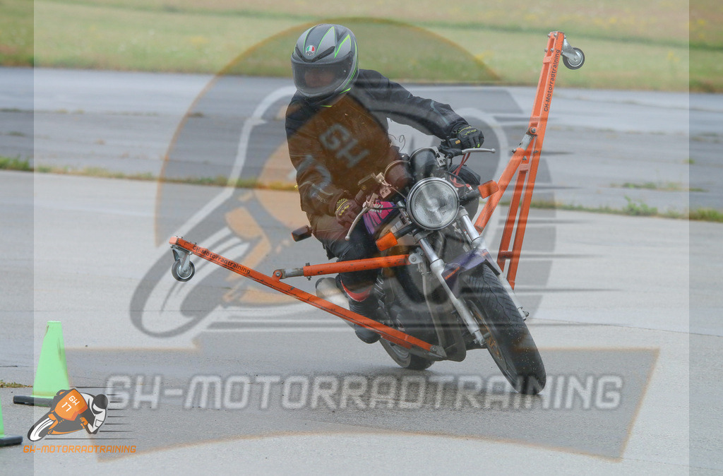 IMG_0817 | gh-motorradtraining-foto.de - Realisiert mit Pictrs.com