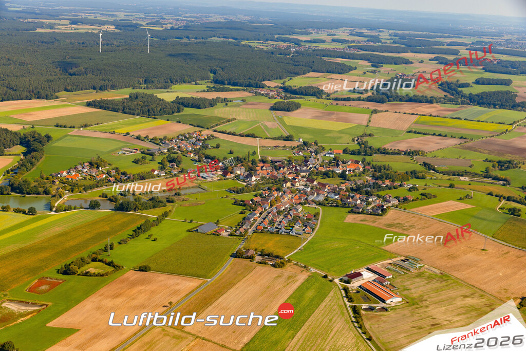 Schrägluftbild  Brunn  Emskirchen - Das Luftbild wurde 2025 vom UL-Flugzeug heraus erstellt ( keine Drohne ) - Hochauflösende Luftaufnahme -Nicht vergleichbar mit Google Maps oder Satelittenbilder- Die Geschenkidee !Mit Lizenz und Bildrechte bestellbar