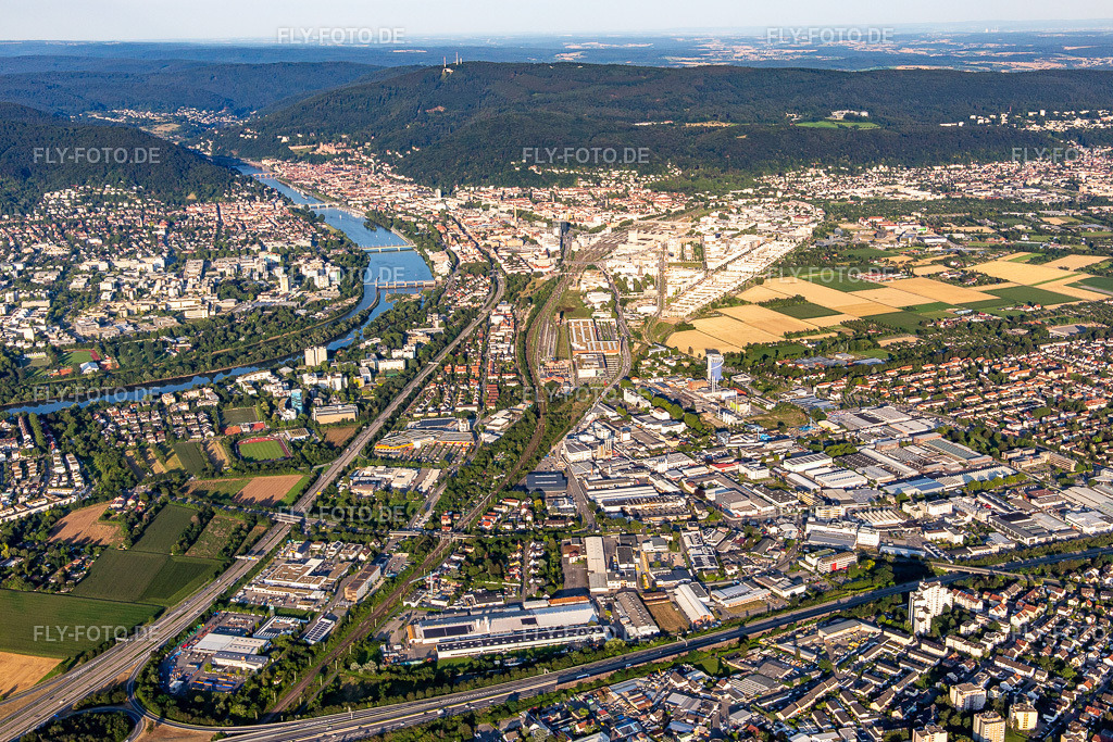 Ortsansicht von Westen | Luftbild: Ortsansicht von Westen im Ortsteil Ochsenkopf in Heidelberg im Bundesland Baden-Württemberg in Deutschland. Foto: IMG_142590.jpg vom 18.07.2024 durch ©2025 Werner Riehm fly-foto.de/copyright - Realisiert mit Pictrs.com