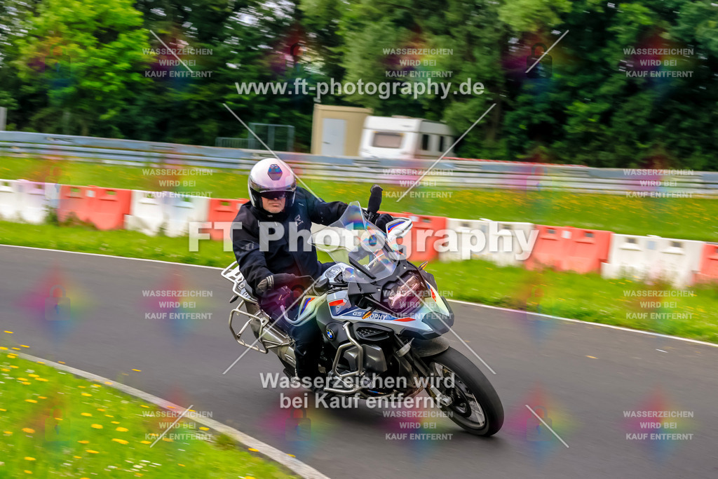 VBK-7085 | Hier findet Ihr Bilder von Touristenfahrten auf der Nürburgring Nordschleife oder von anderen Veranstaltungen die ich besucht habe. Viel Spass beim Durch Schauen 