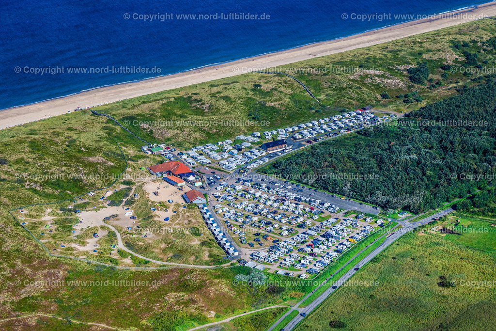 Sylt_Westerland_Campinplatz_Waldcamping_ELS_7380280824 | SYLT 28.08.2024 Wohnwagen und Zelte- Campingplatz - und Zeltplatz in Westerland auf Sylt im Bundesland Schleswig-Holstein, Deutschland. // Camping with caravans and tents in Westerland at Sylt in the state Schleswig-Holstein, Germany. Foto: Martin Elsen