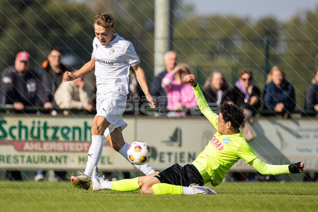 20251003_Picselweb-Fotografie_1R3_0537 | DFB Pokal 2. Runde, JFV A/O/B/H/H - SV Stuttgarter Kickers, Foto: Jörg Struwe - picselweb.de - Realisiert mit Pictrs.com