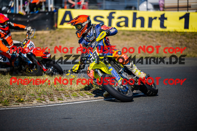 MaZZes_FotoMatrix_220813_1230 | S4