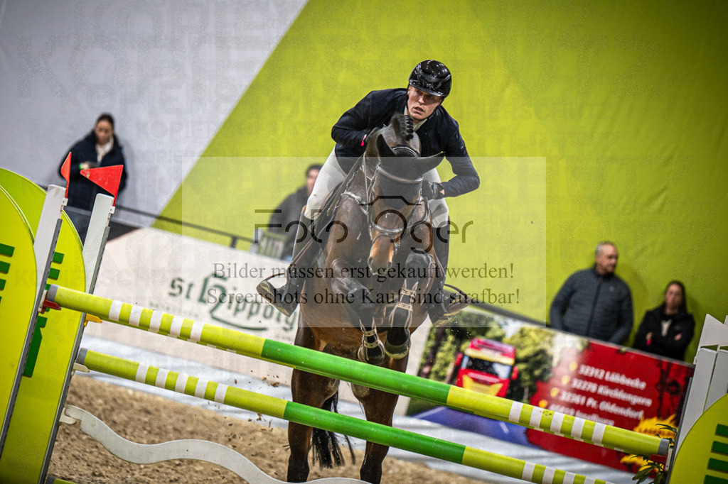 DOS_1168 | Entdecke hochwertige Reitturnierfotos von Foto Oger. Professionell, emotional und authentisch – jetzt Lieblingsmomente im Shop bestellen.Deutschlandweite Turnierfotografie. - Realisiert mit Pictrs.com