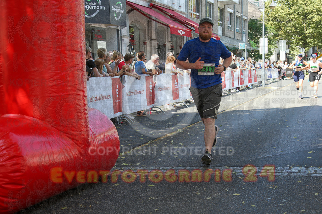 250621_1211_EX1_5194 | Sportfotografie im Rhein-Sieg Kreis, Köln, Bonn, NRW, Rheinland Pfalz, Hessen, etc. Unser Tätigkeitsfeld umfasst den Laufsport vom Volkslauf über den Marathon, Duathlon, Triathon bis zum Ultralauf wie Kölnpfad Ultra oder Schindertrail.