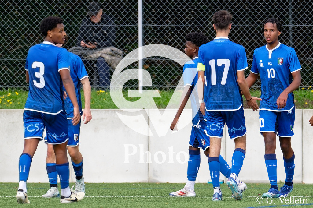 Youth League A - CS Italien - FC Plan-les-Ouates | CS Italien durant le match de Youth League A entre CS Italien et FC Plan-les-Ouates au Stade du Bois-de-la-Bâtie à Petit-Lancy, Suisse