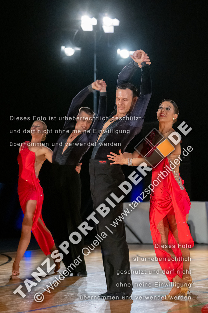 20250504-11006 | Hier finden Sie Tanz Bilder vom Latein und Standard Formationen tanzen. Sportbilder vom Tanzsport. Schöne Fotos und von Weltmeisterschaft, Europameisterschaft, Bundesliga, Regionalliga, Oberliga und Landesliga sowie von GOC Stuttgart, DanceComp, WM Bremen