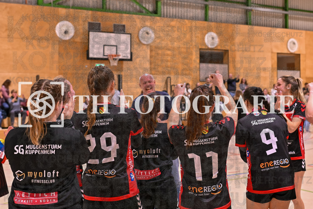 GER, SG Maulburg/Steinen - SG Muggensturm/Kuppenheim, Handball, Suedbadenliga, 17. Spieltag, Saison 2023/2024, 09.03.2024 | Danke an den mitgereisten Fan der SGMK

GER, SG Maulburg/Steinen - SG Muggensturm/Kuppenheim, Handball, Suedbadenliga, 17. Spieltag, Saison 2023/2024, 09.03.2024

Foto: TH Fotografie/Thomas Hess
