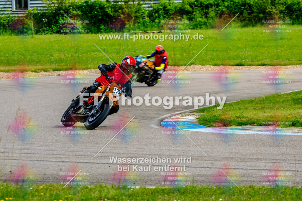 MotoTeam-8982 | Hier findet Ihr Bilder von Touristenfahrten auf der Nürburgring Nordschleife oder von anderen Veranstaltungen die ich besucht habe. Viel Spass beim Durch Schauen 