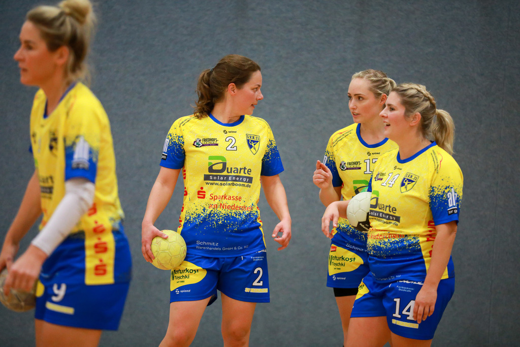 HcTvRhedeII_SvNeukirchen_150924_018 | Bildergalerie von Sport-Ereignissen aber auch von weiteren spannenden Dingen - nicht nur vom Niederrhein. In Anlehnung an den bekannten Spruch von Hanns Dieter Hüsch heißt das Motto: "Niederrhein ist überall".  - Realisiert mit Pictrs.com