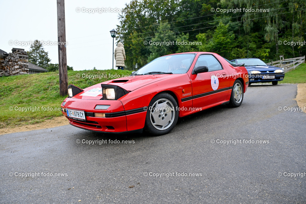 Frauen fuer Frauen_ Charity Oldtimerfahrt_ 04.10.2025-224 | 04.10.2025, Linz, AUT, Oldtimer Charity im Bild Frauen fuer Frauen Oldtimerfahrt, Teilnehmer©Harald Dostal / fodo.media