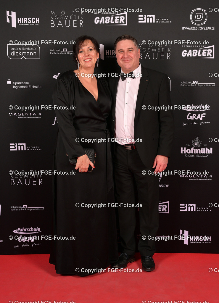 20240127-fge-fotos-0165 | Hofball der FGE am 27.01.2024 im Alten Stadttheater in Eichstätt. - Realisiert mit Pictrs.com