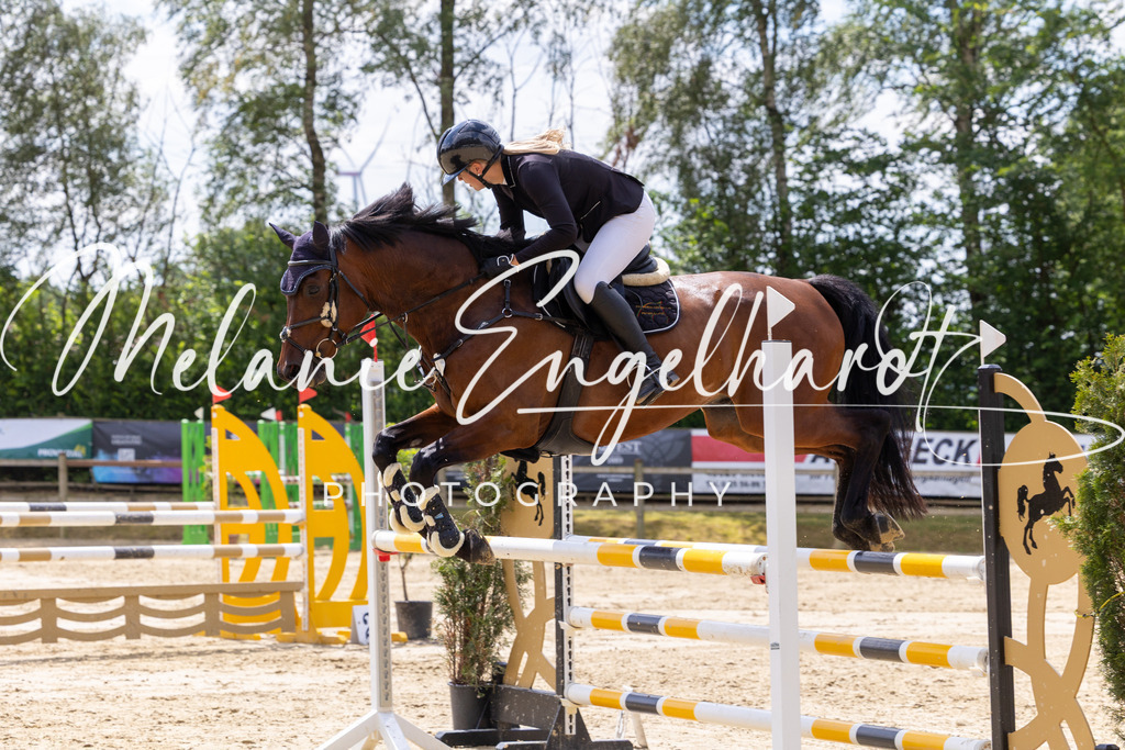 7I8A7892 | melanie-engelhardt-photography - Realisiert mit Pictrs.com