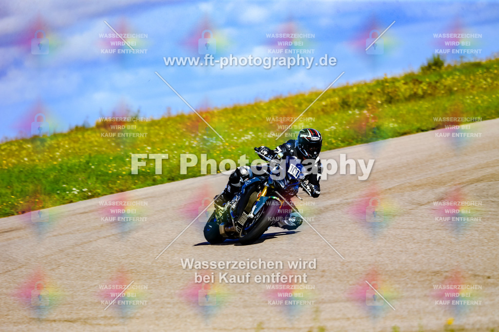 _OUR5258 | Hier findet Ihr Bilder von Touristenfahrten auf der Nürburgring Nordschleife oder von anderen Veranstaltungen die ich besucht habe. Viel Spass beim Durch Schauen 