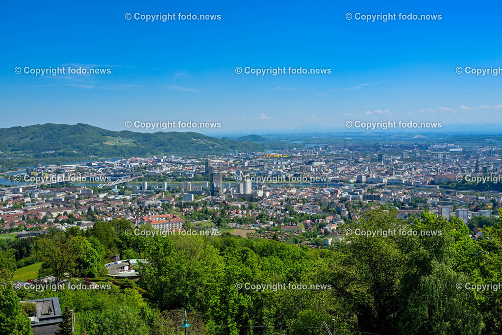 Linz_ Stadt Linz_ 02.05.2025-11 | 02.05.2025, LINZ, AUT, A380, im Bild Themenbild, Stadtansichten, Linz, Innenstadt, Zentrum, Donau, Bruecken, Gebaeude, Uebersicht, Tourismus, Panorama, Aussicht, Symbolbild, Feature
