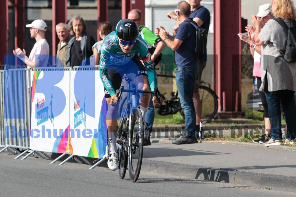 SES_DEUTOU20250820-31 | bond - Realisiert mit Pictrs.com