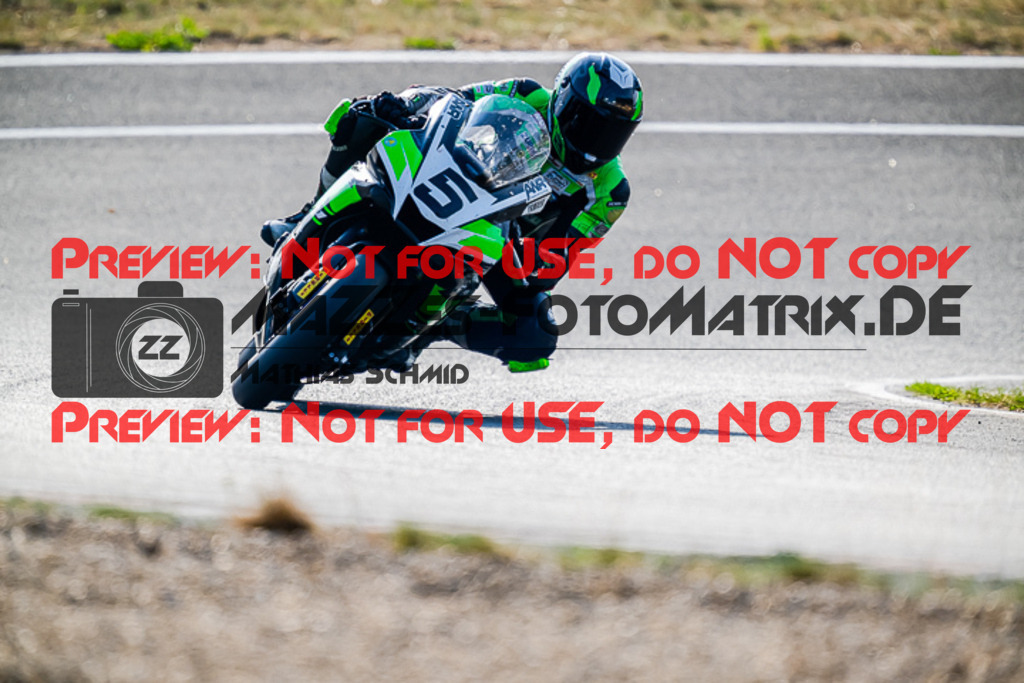 MaZZes_FotoMatrix_220722_0385 | PRO SUPERSTOCK