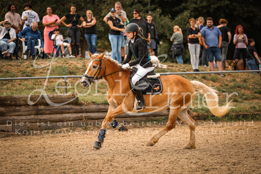 05.SoSpWB00460 | Leoni Ertmer Photography - Realisiert mit Pictrs.com