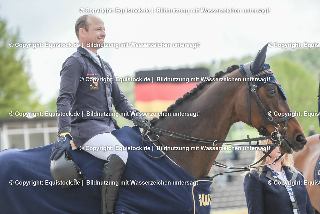 20230514_CCI4_Springen_0463 | equistock