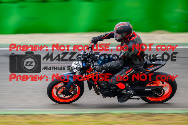 MaZZes_Fotomatrix_20240923_6007705_4687 | Fotograf Mathias Schmid
Sportfotograf,
Eventfotograf,
Hochzeitsfotograf,
Portraitfotograf