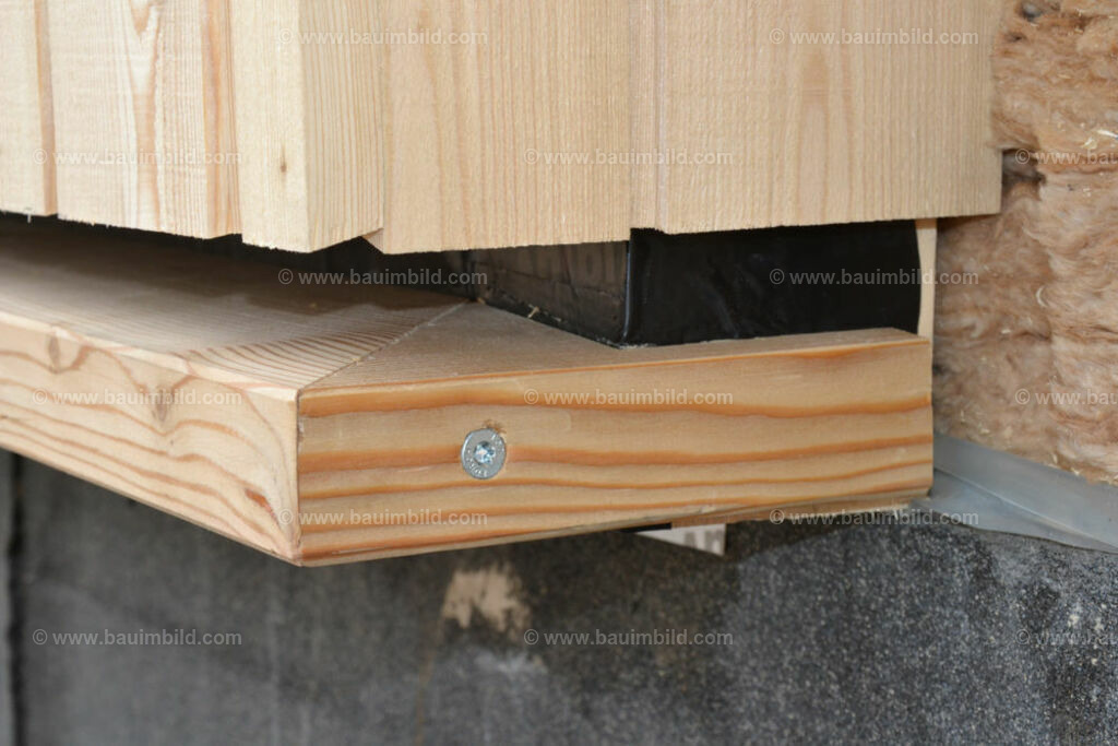 bib-lg13-holzbau-ausbau-0143 | Nach LV-Leistungsgruppen sortierte Detailfotos über den Bau eines Hauses. Alle Hausbau-Bilder direkt vom Urheber und Autor der Website Haus-Selber-Bauen.com