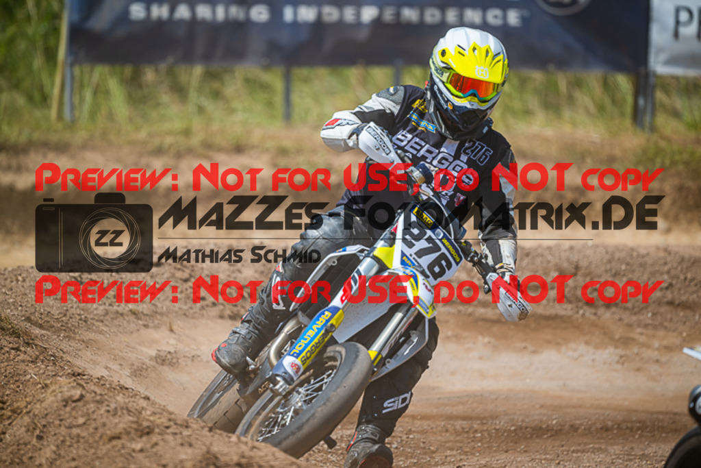 MaZZes_FotoMatrix_220619_3826 | S4