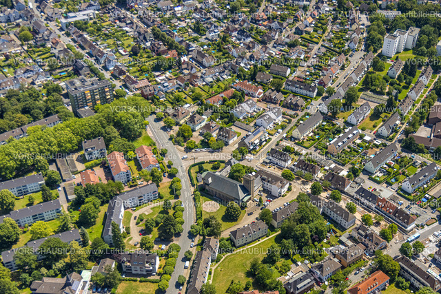 Hattingen230708311 | Luftbild, Kath. St. Joseph Kirche im Wohngebiet, Welper, Hattingen, Ruhrgebiet, Nordrhein-Westfalen, Deutschland