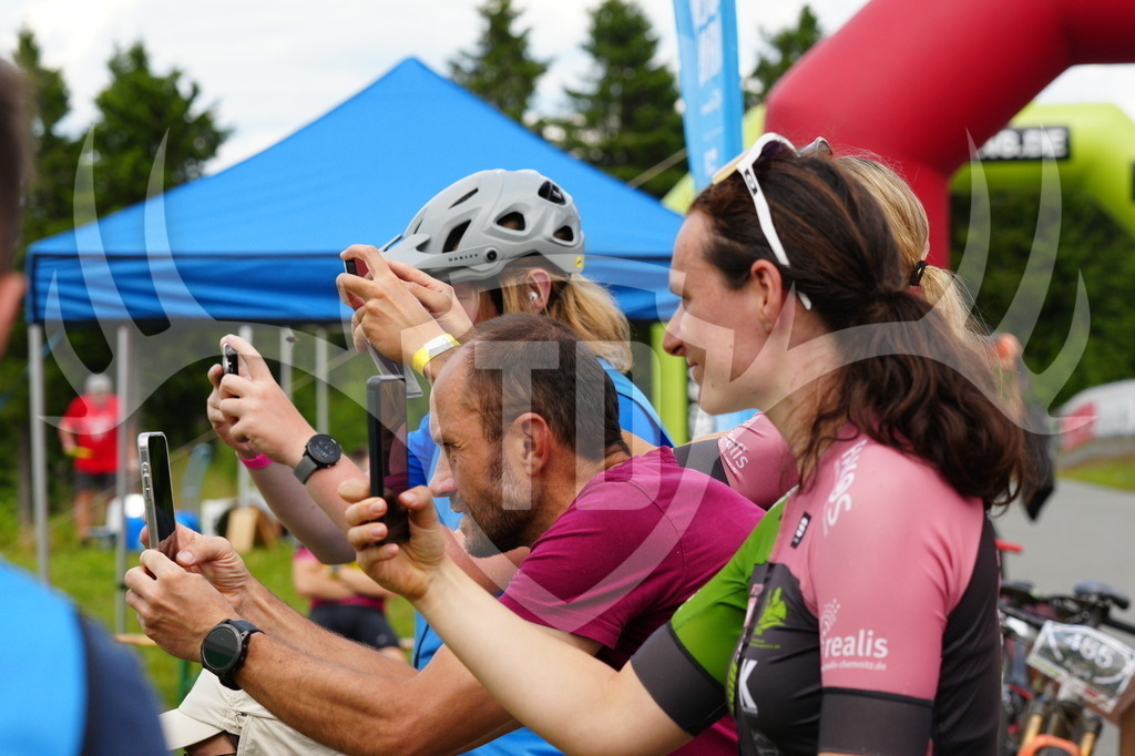 DSC00636 | Fotogalerie der Treibjagd im Dunkelwald - Dein MTB Etappenrennen im Erzgebirge - Realisiert mit Pictrs.com