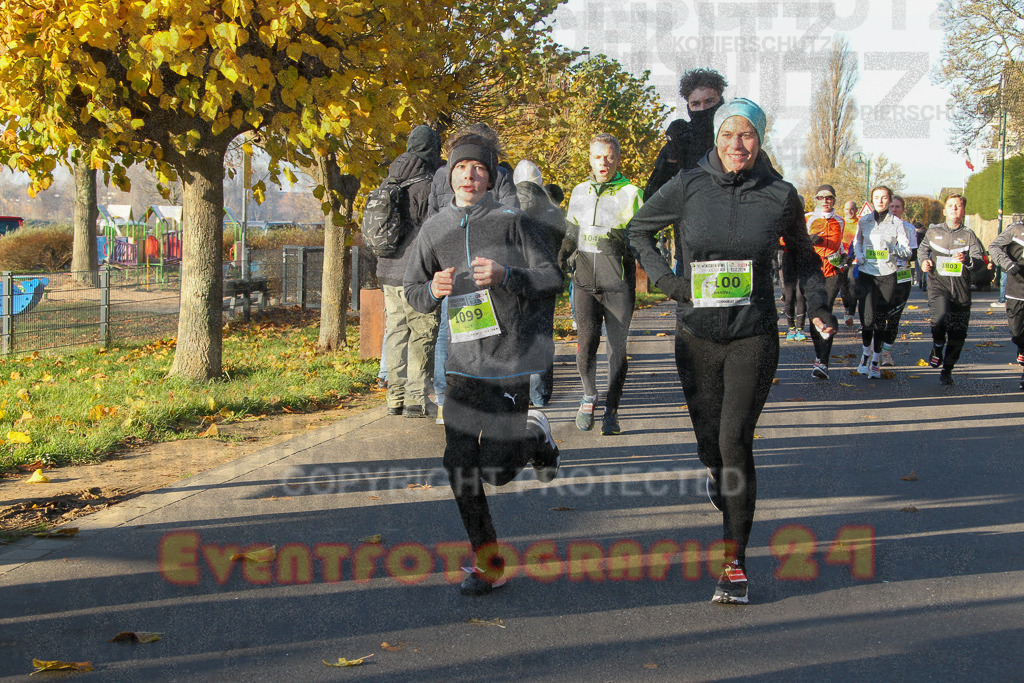 241201_1033_EV4_9360 | Sportfotografie im Rhein-Sieg Kreis, Köln, Bonn, NRW, Rheinland Pfalz, Hessen, etc. Unser Tätigkeitsfeld umfasst den Laufsport vom Volkslauf über den Marathon, Duathlon, Triathon bis zum Ultralauf wie Kölnpfad Ultra oder Schindertrail.