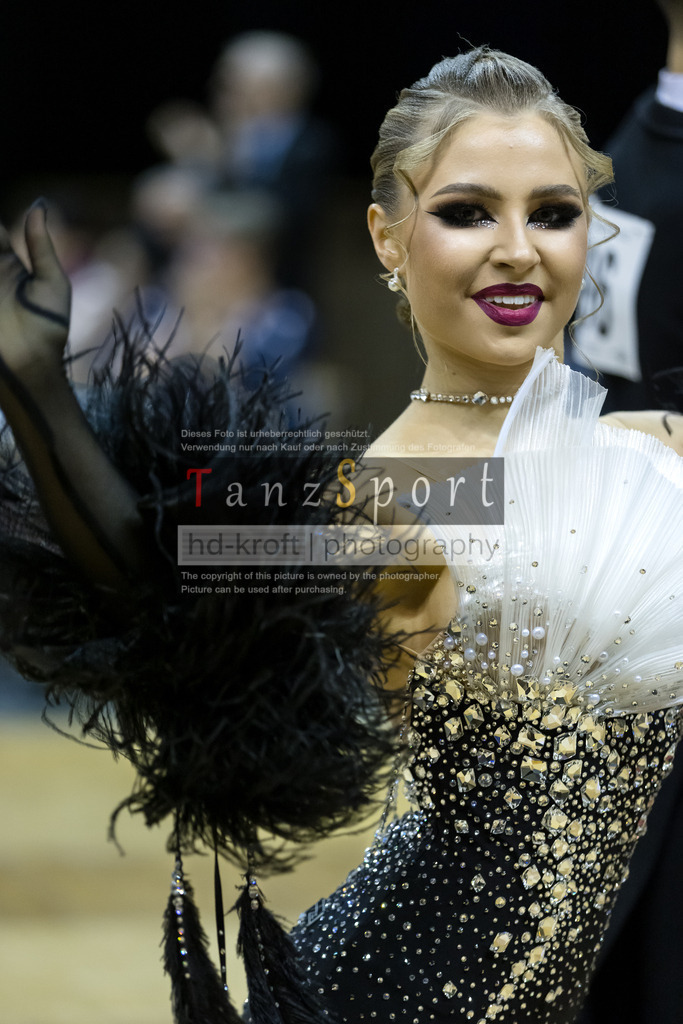 20241102_DC_HGR_Std_08942 | Tanzsportbilder, Standardtanz, Lateintanz, WDSF, DTV, LTVB, dancecomp, goc, hessen tanzt, blaues band der spree, walzer, tango, wiener walzer, slowfox, quickstepp, samba, rumba, cha-cha-cha, paso doble. jive, hd-kroft photography, turniertanzsport