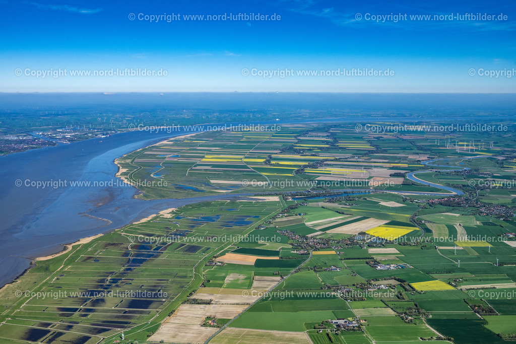 Balje_ELS_1373300423 | BALJE 08.05.2023 Uferbereiche entlang der Fluß- Mündung der Oste in die Elbe in Balje im Bundesland Niedersachsen, Deutschland. // Riparian areas along the river mouth of Oste in die Elbe in Balje in the state Lower Saxony, Germany. Foto: Martin Elsen