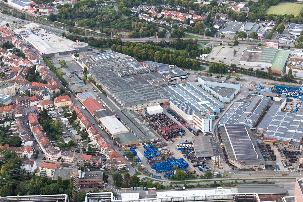 Luftbild: Alte Seilerei im Ortsteil Neckarau in Mannheim im Bundesland Baden-Württemberg in Deutschland. Foto: IMG_102667.jpg vom 24.08.2017 durch Werner Riehm/FLY-FOTO.de
