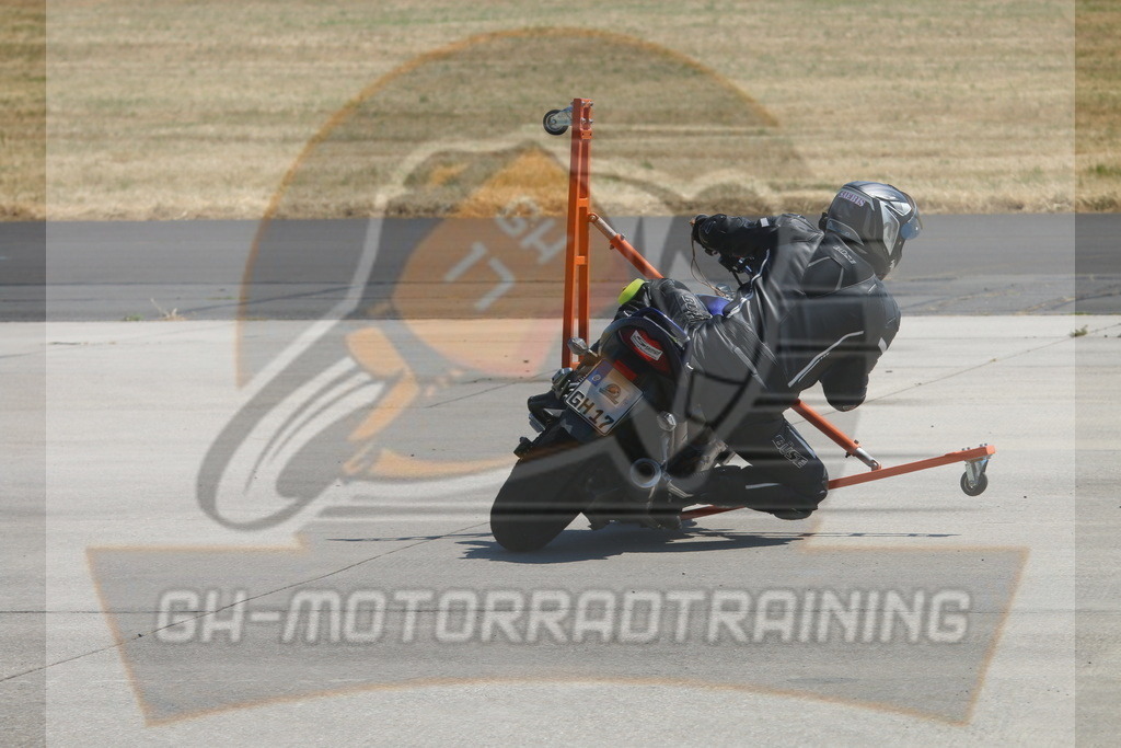 IMG_3103 | gh-motorradtraining-foto.de - Realisiert mit Pictrs.com