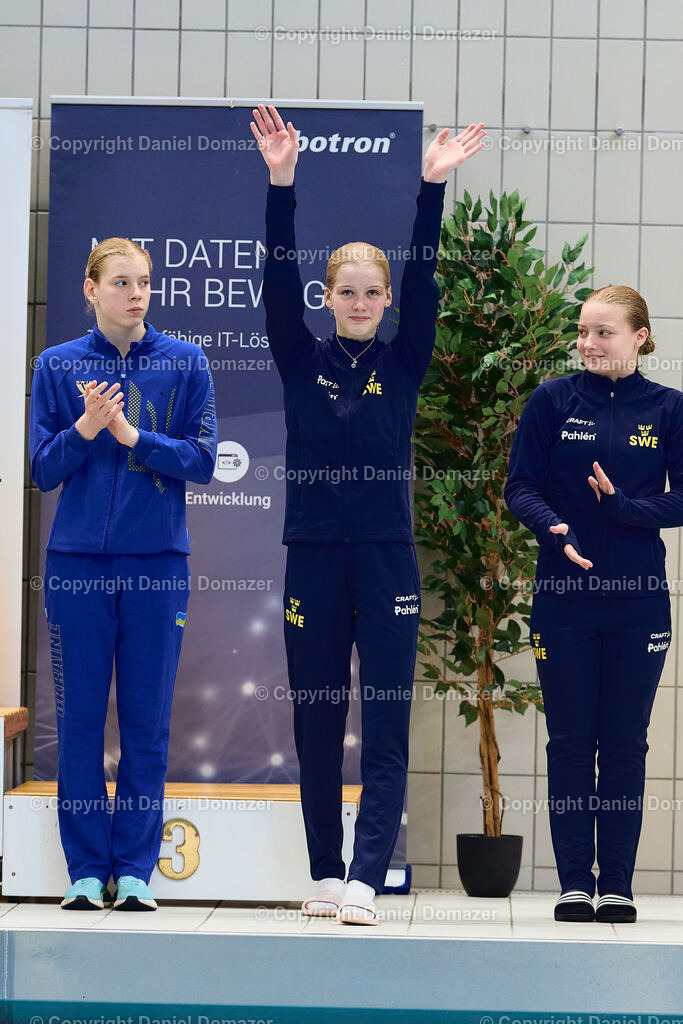 International Youth Diving Meet 2026 | Day 2 of 5 | International Youth Diving Meet 2026| Day 2 of 5 | 23.04.2026 | Youth diving competition featuring 1m and 3m springboard and platform at the Schwimmsportkomplex Freiberger Platz in Dresden.@ Domazer Photography - Realisiert mit Pictrs.com