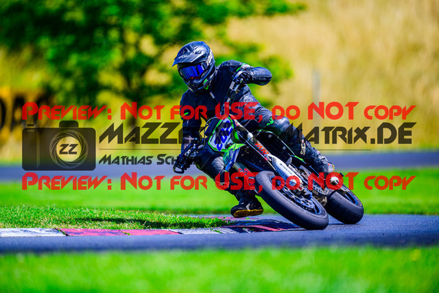 MaZZes_FotoMatrix_240713_6007705_7242 | S3