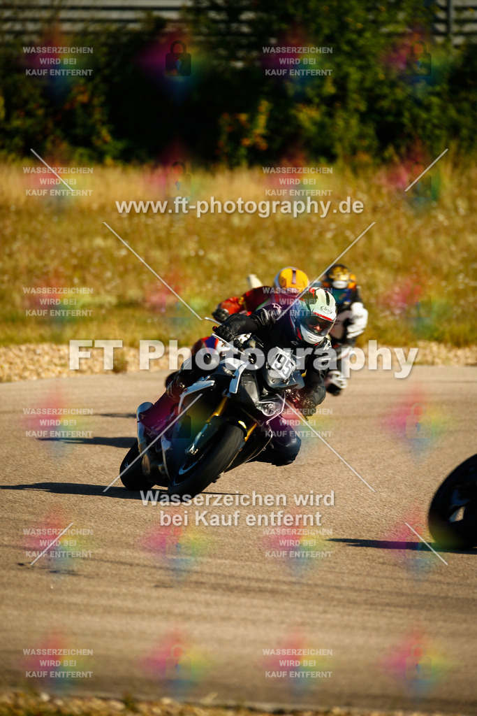 _MOT8483 | Hier findet Ihr Bilder von Touristenfahrten auf der Nürburgring Nordschleife oder von anderen Veranstaltungen die ich besucht habe. Viel Spass beim Durch Schauen 