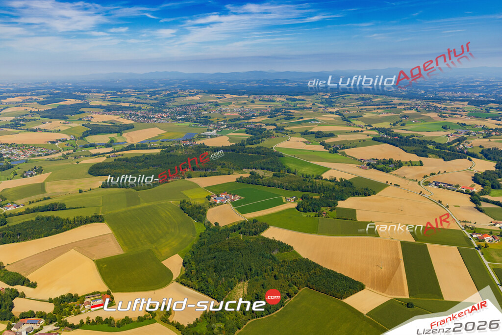 Schöne Luftaufnahme als Geschenk in Untersimbach Fürstenzell - Die Luftbildaufnahme wurde 2025 vom UL-Flugzeug heraus erstellt ( keine Drohne ) - Hochauflösende Luftaufnahme -Nicht vergleichbar mit Google Maps oder Satelittenbilder- Die Geschenkidee !Mit Lizenz und Bildrechte bestellbar