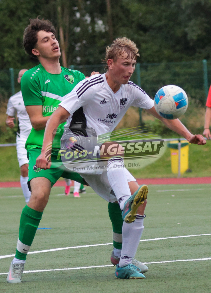 SC Bünde - TuS Bexterhagen | Auf dem Bild zu sehen: grün SC Bünde: ; weiß TuS Bexterhagen:  SC Bünde, TuS Bexterhagen, Saison 26/27, Testspiel, Hunnebrock, Deutschland - Realisiert mit Pictrs.com