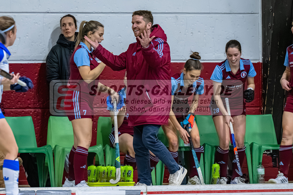 SM_20260110-DZ9_9704 | 1.Bundesliga Hallenhockey  (W) UHC - GTHGC / 7:4 (4:3)