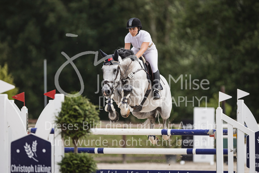 250628_PfSpTa_Youngster-S-455 | Deine schönsten Turniermomente als professionelle Fotos! Entdecke hochwertige Pferdesport-Fotografie im Online-Shop. Jetzt Fotos finden & bestellen!