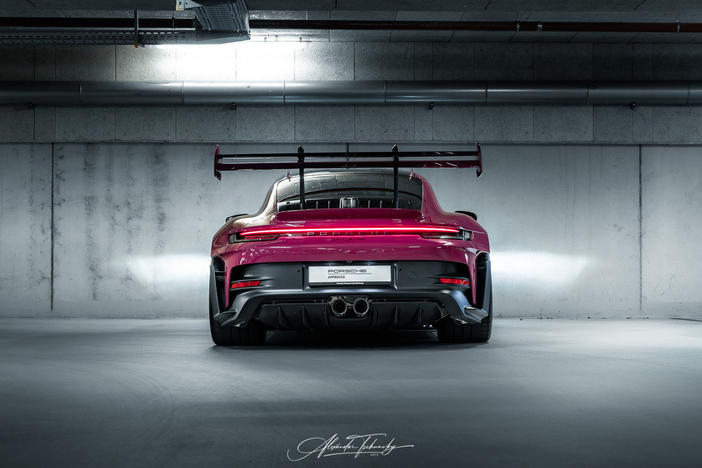 911 GT3 RS Sternrubin Neo | Entdecken Sie die faszinierende Welt von Alexander Tschuncky Arts: Kreative Fotografie, atemberaubende Automobilkunst und hochwertiger Bilderdruck. Lassen Sie sich inspirieren! - Realisiert mit Pictrs.com