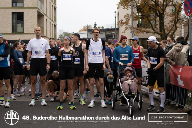 Süderelbe Halbmarathon 2025 I 09.11.2025 I Fotograf_DerSportfotograf.I 00392 | Der Sportfotograf. - Realisiert mit Pictrs.com
