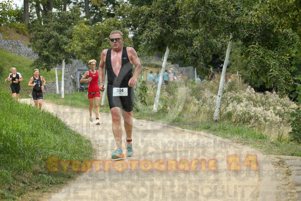 250824_1346_EX1_3630 | Sportfotografie im Rhein-Sieg Kreis, Köln, Bonn, NRW, Rheinland Pfalz, Hessen, etc. Unser Tätigkeitsfeld umfasst den Laufsport vom Volkslauf über den Marathon, Duathlon, Triathon bis zum Ultralauf wie Kölnpfad Ultra oder Schindertrail.