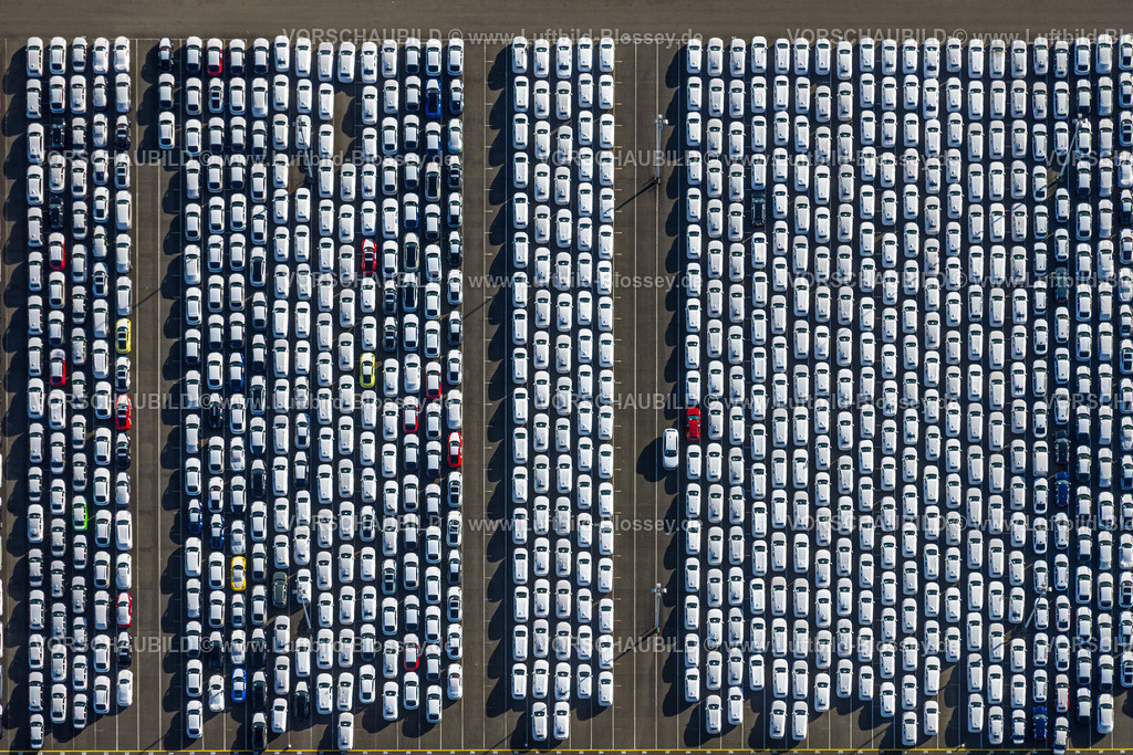 Emden251104714 | Luftbild, PKW Logistik, Volkswagenwerk PKW Parkplatz, Formen und Farben, Larrelt, Emden, Norddeutschland, Ostfriesland, Niedersachsen, Deutschland