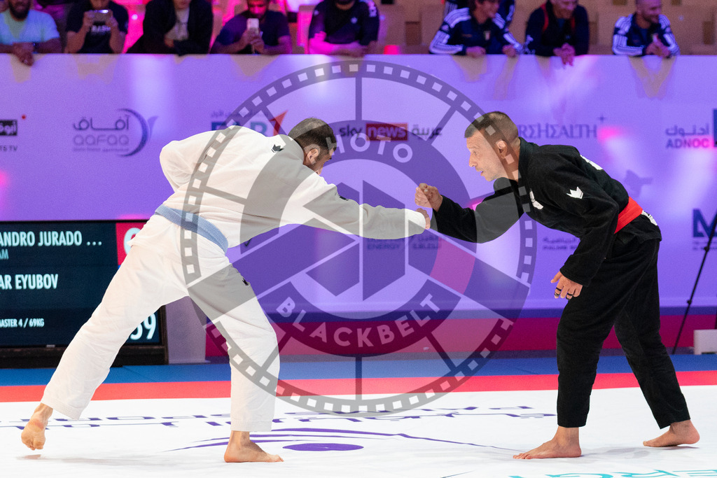 20231106PBB3022 | Fighters compete during the AJP World Master Championship in the Mubadala Arena in Abu Dhabi, Arab United Emirates, on November 6, 2023.