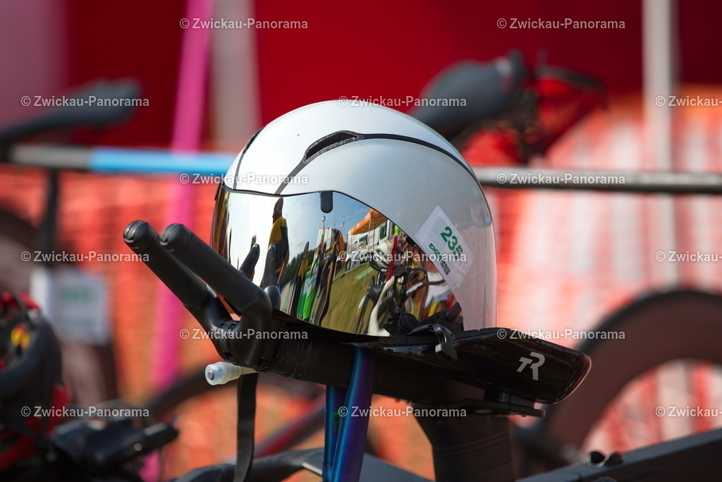 2023_0630_KoberTriathlon_Event0022 | Urban. Natur. Panorama. Luftbild. 
Der Bildershop für aufregende Perspektiven!
Für Deko, Wandbild und Kalender!
Wir bringen LED-Bilder zum Leuchten!
