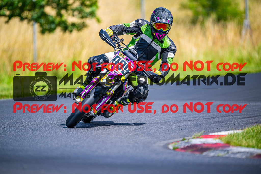 MaZZes_FotoMatrix_240713_6007705_8890 | S4