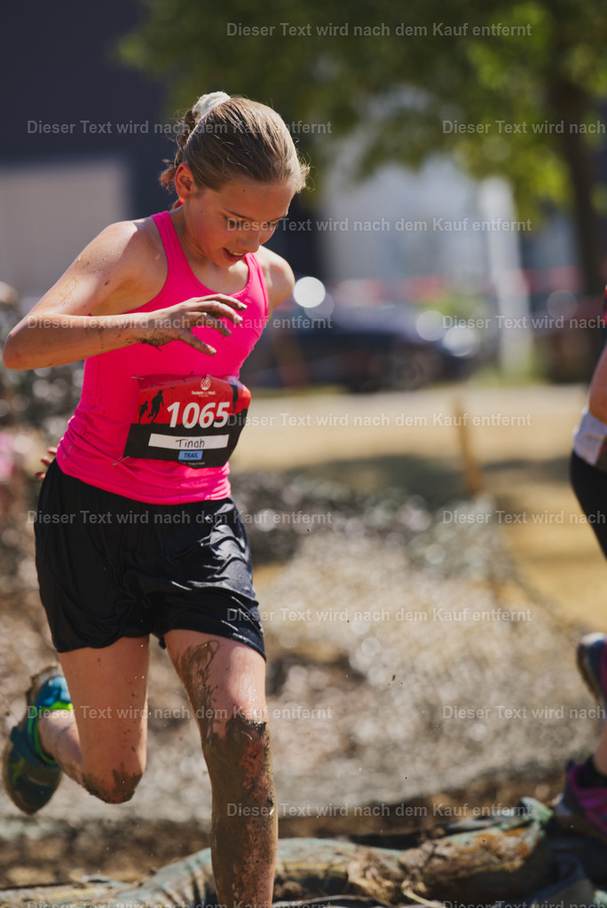 taubertal_trail_k_2026_09_09-318 | Shop für Fotos von Sportevents z.B. Obstacle Course Racing, OCR, Triathlon, Trail Run und MTB - Realisiert mit Pictrs.com