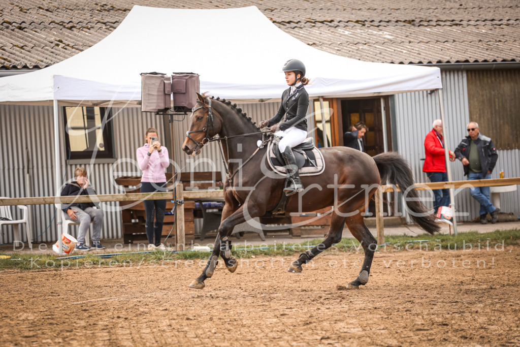 04.SaSpES00080 | Leoni Ertmer Photography - Realisiert mit Pictrs.com