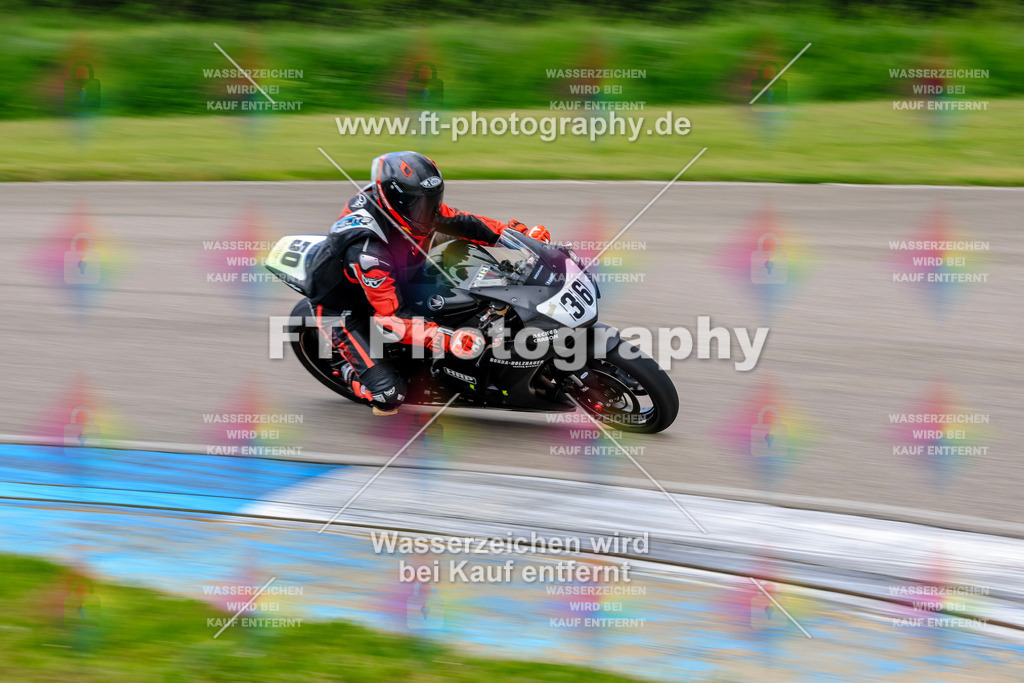 MotoTeam-9573 | Hier findet Ihr Bilder von Touristenfahrten auf der Nürburgring Nordschleife oder von anderen Veranstaltungen die ich besucht habe. Viel Spass beim Durch Schauen 